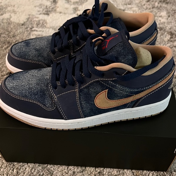 Brand new Jordan 1 low denim - Picture 1 of 3